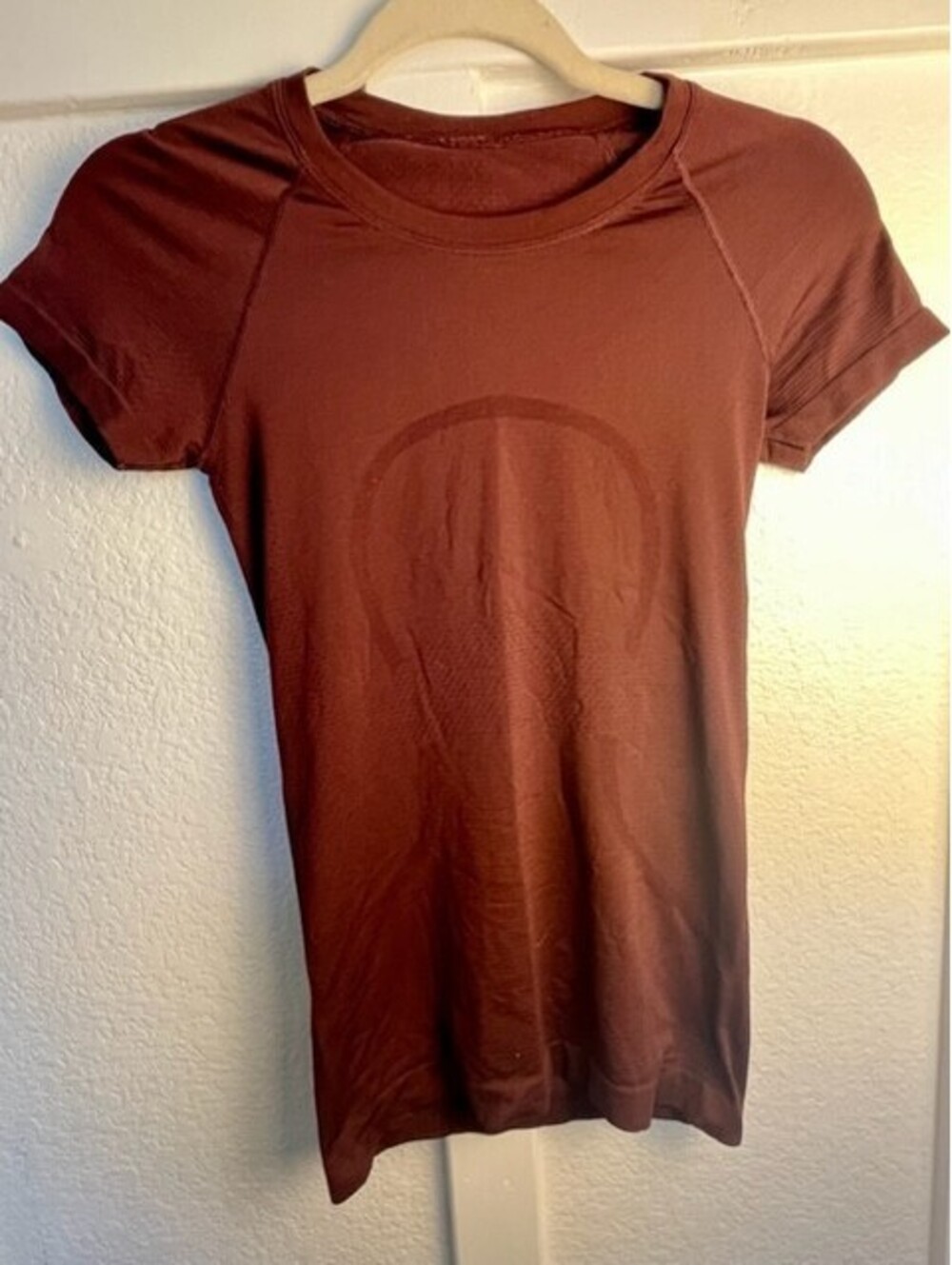 Lululemon Full Length Swiftly Tee Size XS.